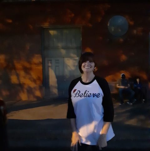 Meet your Posher, Robin - Picture 1 of 1